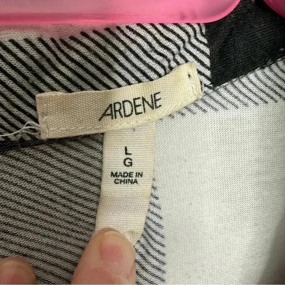 Ardene Button Up Shirt Plaid Black & White Size Large - Picture 7 of 16